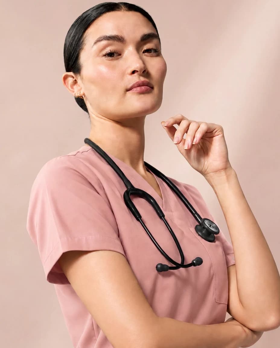 Maternity Specialist Providing Guidance